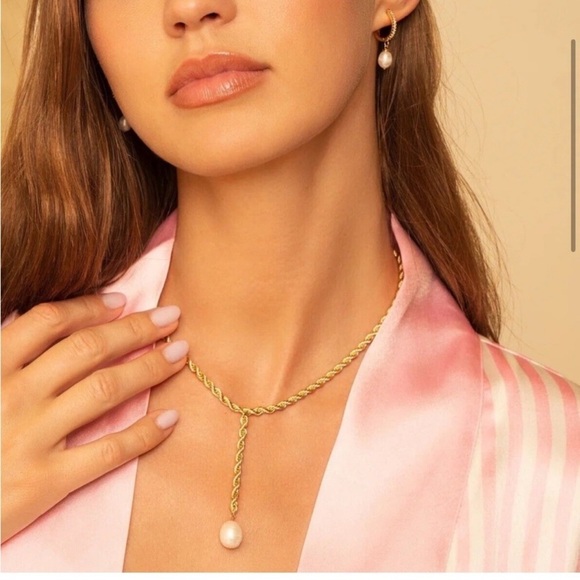 LEEADA Bryn Pearl Gold Rope Lariat Necklace Rachel Zoe - Picture 1 of 6